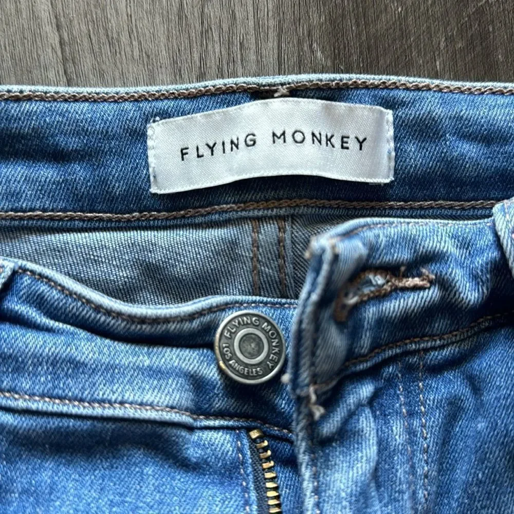 Size 27 Flying Monkey bermudas - Picture 3 of 4